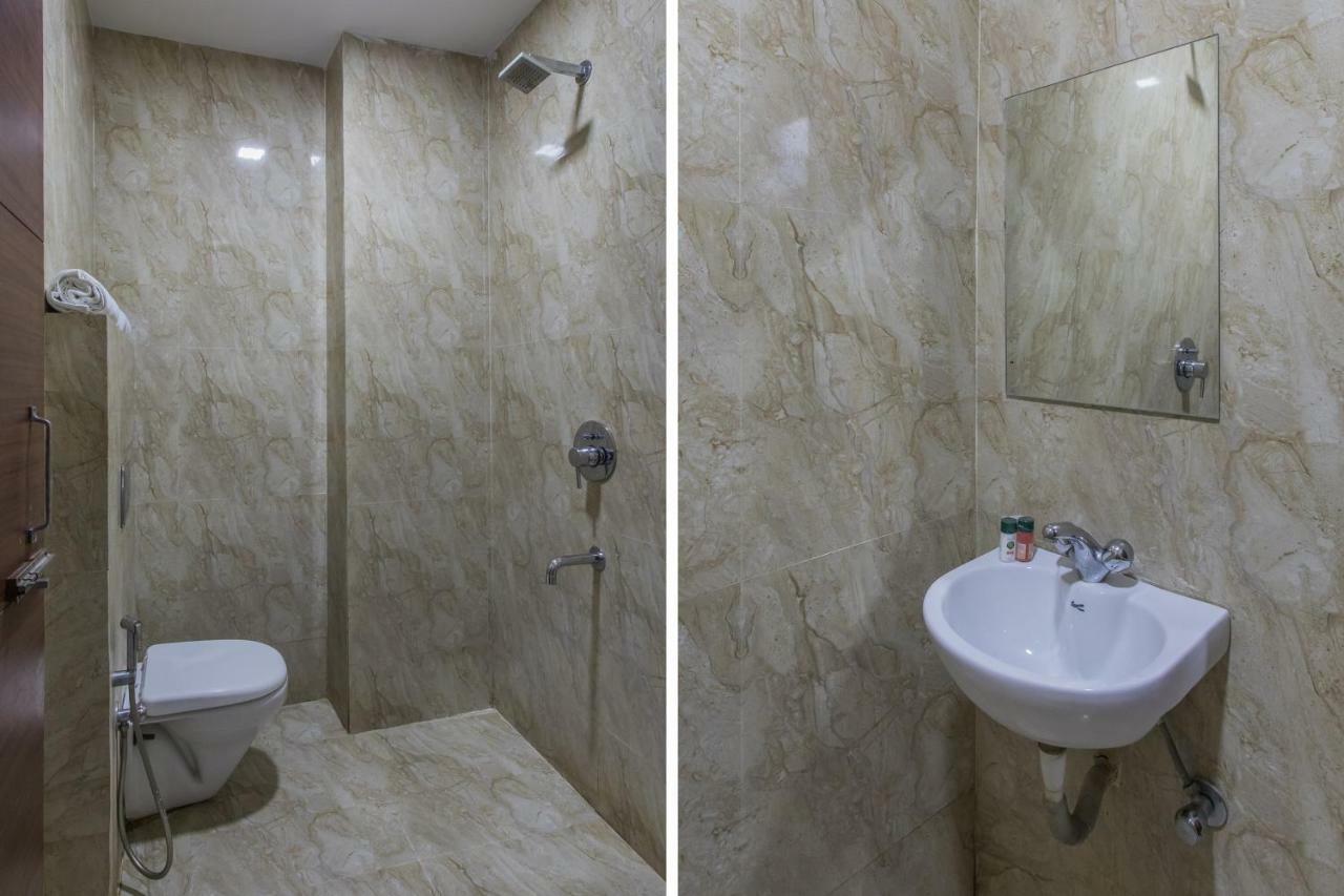 Oyo 17161 Hotel Mahalaxmi 우자인 외부 사진